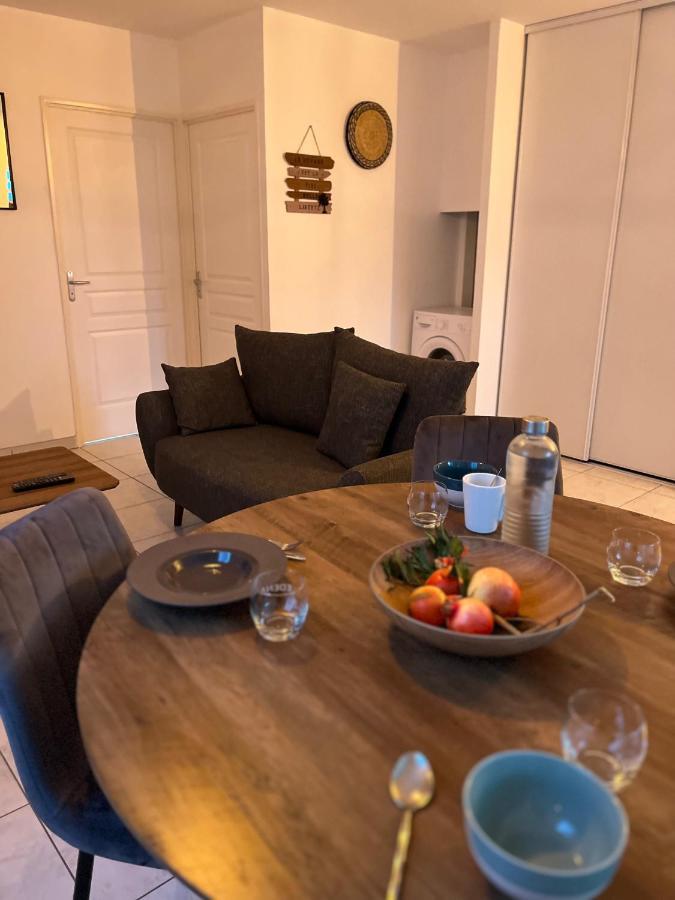 La Grenad'Ile Apartment Saint Pierre Bagian luar foto